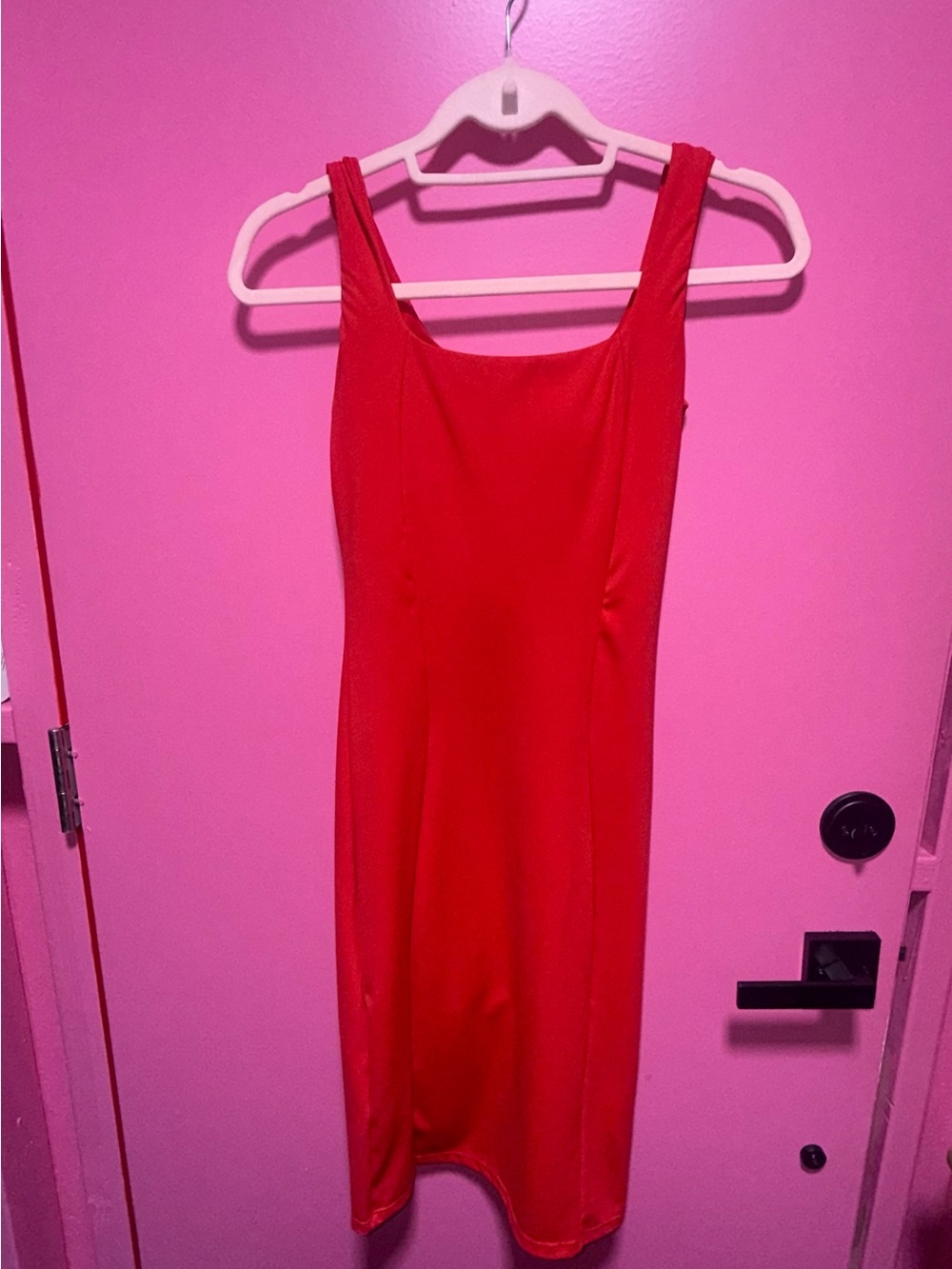 Popilush classic Red Sheath Dress - Sleek Sleeveless Design